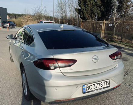 Серый Опель Инсигния, объемом двигателя 1.6 л и пробегом 200 тыс. км за 14400 $, фото 2 на Automoto.ua
