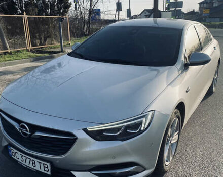 Серый Опель Инсигния, объемом двигателя 1.6 л и пробегом 200 тыс. км за 14400 $, фото 1 на Automoto.ua