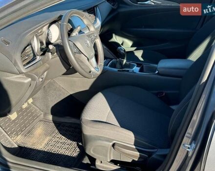 Серый Опель Инсигния, объемом двигателя 1.6 л и пробегом 138 тыс. км за 14990 $, фото 12 на Automoto.ua