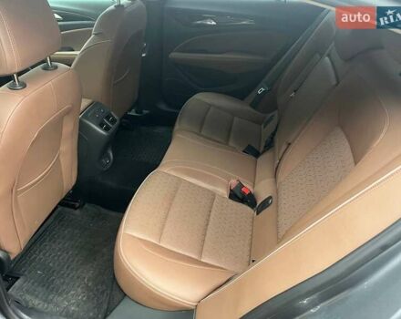 Сірий Опель Інсігнія, об'ємом двигуна 2 л та пробігом 114 тис. км за 22000 $, фото 43 на Automoto.ua