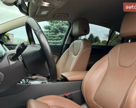 Сірий Опель Інсігнія, об'ємом двигуна 1.96 л та пробігом 113 тис. км за 18700 $, фото 8 на Automoto.ua