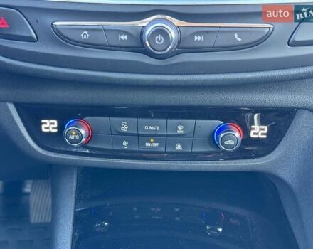 Серый Опель Инсигния, объемом двигателя 1.6 л и пробегом 138 тыс. км за 14990 $, фото 26 на Automoto.ua