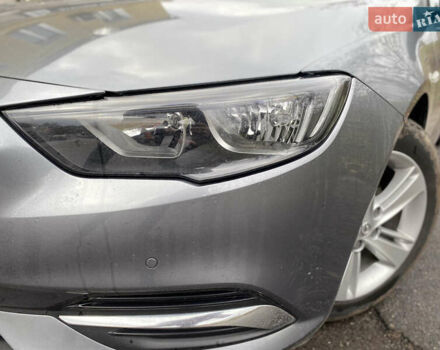 Сірий Опель Інсігнія, об'ємом двигуна 1.6 л та пробігом 138 тис. км за 13700 $, фото 2 на Automoto.ua