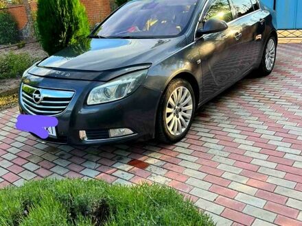 Сірий Опель Інсігнія, об'ємом двигуна 2 л та пробігом 280 тис. км за 7500 $, фото 1 на Automoto.ua
