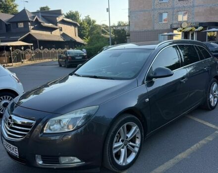 Сірий Опель Інсігнія, об'ємом двигуна 1.96 л та пробігом 300 тис. км за 5900 $, фото 1 на Automoto.ua