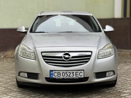 Опель Інсігнія 2009 у Сумах на Automoto.ua Сірий Опель Інсігнія, об'ємом двигуна 2 л та пробігом 328 тис. км за 6700 $, фото 1 на Automoto.ua