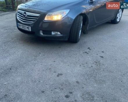 Серый Опель Инсигния, объемом двигателя 1.96 л и пробегом 280 тыс. км за 6000 $, фото 1 на Automoto.ua