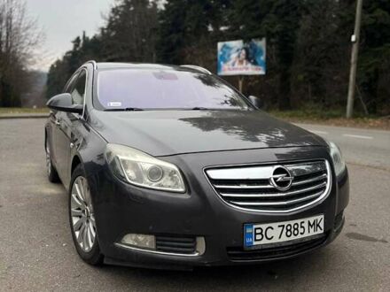 Сірий Опель Інсігнія, об'ємом двигуна 2 л та пробігом 400 тис. км за 6000 $, фото 1 на Automoto.ua