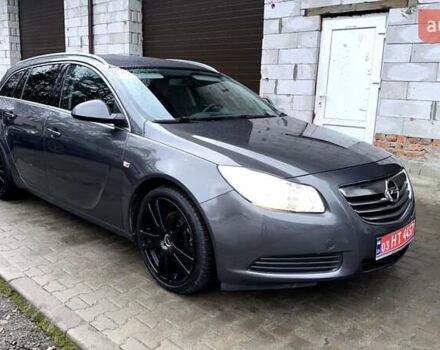 Серый Опель Инсигния, объемом двигателя 1.6 л и пробегом 178 тыс. км за 7700 $, фото 1 на Automoto.ua