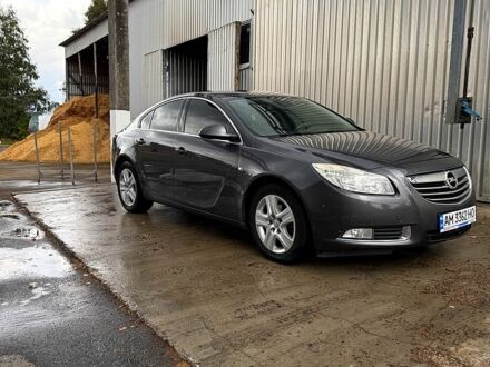 Сірий Опель Інсігнія, об'ємом двигуна 2 л та пробігом 290 тис. км за 7000 $, фото 1 на Automoto.ua