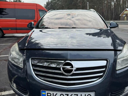 Серый Опель Инсигния, объемом двигателя 1.96 л и пробегом 340 тыс. км за 7000 $, фото 1 на Automoto.ua
