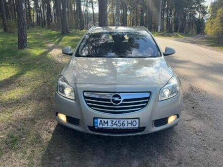 Сірий Опель Інсігнія, об'ємом двигуна 2 л та пробігом 302 тис. км за 5500 $, фото 1 на Automoto.ua