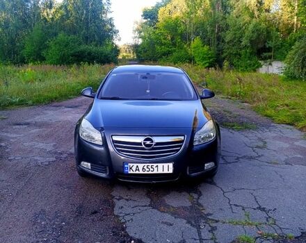 Сірий Опель Інсігнія, об'ємом двигуна 2 л та пробігом 300 тис. км за 6500 $, фото 1 на Automoto.ua