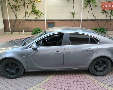 Серый Опель Инсигния, объемом двигателя 1.96 л и пробегом 250 тыс. км за 6000 $, фото 1 на Automoto.ua