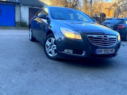 Сірий Опель Інсігнія, об'ємом двигуна 2 л та пробігом 280 тис. км за 7000 $, фото 1 на Automoto.ua