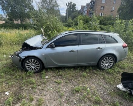 Сірий Опель Інсігнія, об'ємом двигуна 2 л та пробігом 297 тис. км за 2500 $, фото 1 на Automoto.ua