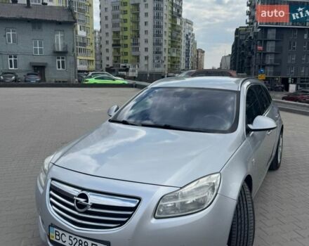 Серый Опель Инсигния, объемом двигателя 1.96 л и пробегом 219 тыс. км за 6300 $, фото 1 на Automoto.ua
