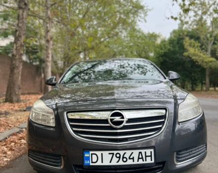 Сірий Опель Інсігнія, об'ємом двигуна 1.96 л та пробігом 200 тис. км за 6800 $, фото 1 на Automoto.ua