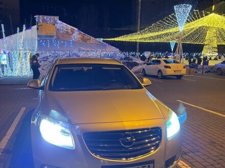 Сірий Опель Інсігнія, об'ємом двигуна 2 л та пробігом 160 тис. км за 8300 $, фото 1 на Automoto.ua