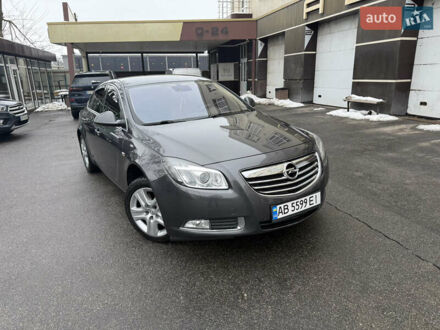 Сірий Опель Інсігнія, об'ємом двигуна 2 л та пробігом 223 тис. км за 8199 $, фото 1 на Automoto.ua