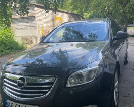 Серый Опель Инсигния, объемом двигателя 2 л и пробегом 315 тыс. км за 5500 $, фото 1 на Automoto.ua