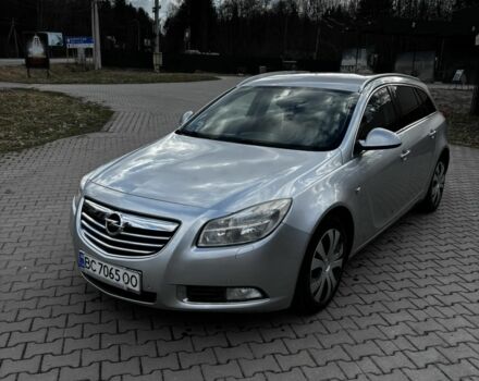 Сірий Опель Інсігнія, об'ємом двигуна 2 л та пробігом 280 тис. км за 5300 $, фото 1 на Automoto.ua