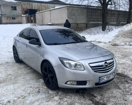 Сірий Опель Інсігнія, об'ємом двигуна 2 л та пробігом 307 тис. км за 6999 $, фото 1 на Automoto.ua