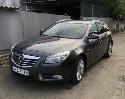 Сірий Опель Інсігнія, об'ємом двигуна 2 л та пробігом 250 тис. км за 7900 $, фото 1 на Automoto.ua
