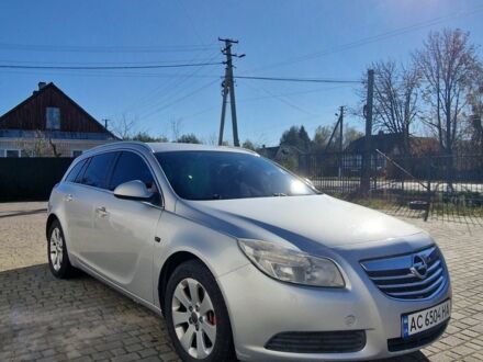 Сірий Опель Інсігнія, об'ємом двигуна 2 л та пробігом 293 тис. км за 6200 $, фото 1 на Automoto.ua