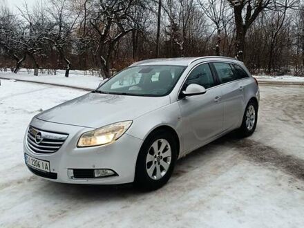 Сірий Опель Інсігнія, об'ємом двигуна 2 л та пробігом 307 тис. км за 6400 $, фото 1 на Automoto.ua