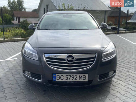 Серый Опель Инсигния, объемом двигателя 1.96 л и пробегом 281 тыс. км за 6900 $, фото 1 на Automoto.ua