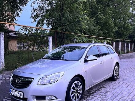 Серый Опель Инсигния, объемом двигателя 2 л и пробегом 270 тыс. км за 5100 $, фото 1 на Automoto.ua