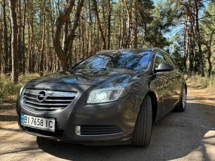 Серый Опель Инсигния, объемом двигателя 2 л и пробегом 345 тыс. км за 5900 $, фото 1 на Automoto.ua
