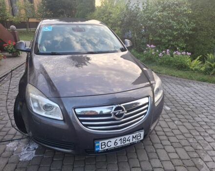 Сірий Опель Інсігнія, об'ємом двигуна 0 л та пробігом 215 тис. км за 6500 $, фото 1 на Automoto.ua