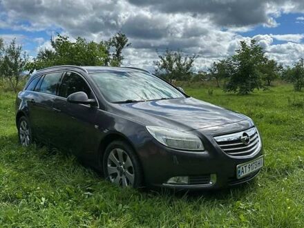 Опель Инсигния 2010 в Ивано-Франковске на Automoto.ua Серый Опель Инсигния, объемом двигателя 1.96 л и пробегом 214 тыс. км за 8000 $, фото 1 на Automoto.ua