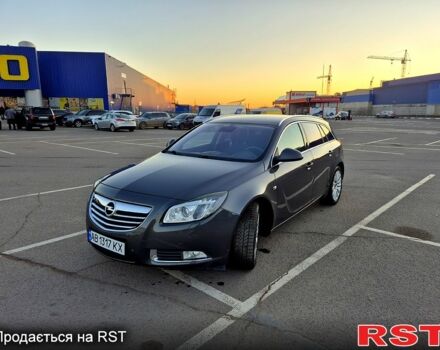 Сірий Опель Інсігнія, об'ємом двигуна 2 л та пробігом 264 тис. км за 7000 $, фото 1 на Automoto.ua