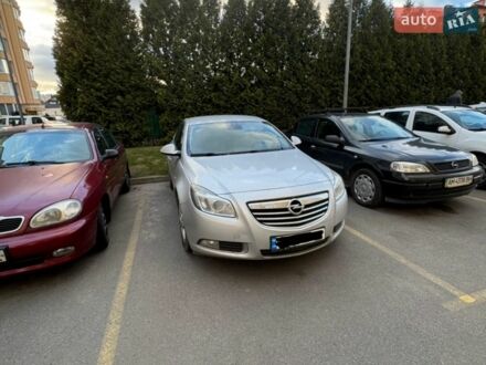 Серый Опель Инсигния, объемом двигателя 1.96 л и пробегом 309 тыс. км за 8300 $, фото 1 на Automoto.ua