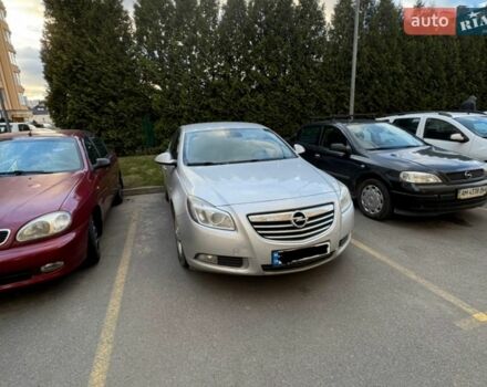Серый Опель Инсигния, объемом двигателя 1.96 л и пробегом 309 тыс. км за 8300 $, фото 1 на Automoto.ua