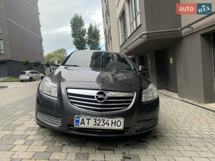Сірий Опель Інсігнія, об'ємом двигуна 2 л та пробігом 228 тис. км за 7500 $, фото 1 на Automoto.ua