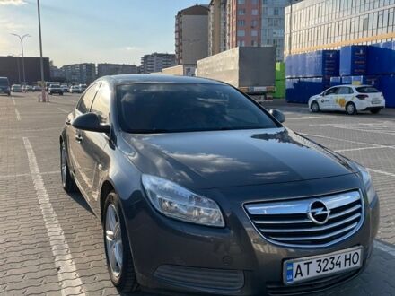 Сірий Опель Інсігнія, об'ємом двигуна 2 л та пробігом 230 тис. км за 6900 $, фото 1 на Automoto.ua