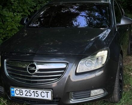 Сірий Опель Інсігнія, об'ємом двигуна 1.96 л та пробігом 225 тис. км за 8500 $, фото 1 на Automoto.ua