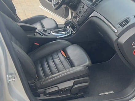 Серый Опель Инсигния, объемом двигателя 1.96 л и пробегом 216 тыс. км за 7300 $, фото 1 на Automoto.ua