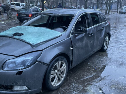 Сірий Опель Інсігнія, об'ємом двигуна 1.96 л та пробігом 315 тис. км за 2800 $, фото 1 на Automoto.ua