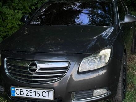 Сірий Опель Інсігнія, об'ємом двигуна 1.96 л та пробігом 225 тис. км за 8200 $, фото 1 на Automoto.ua