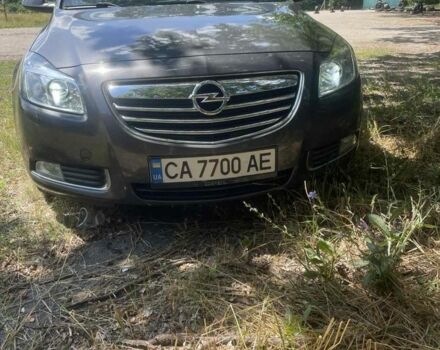 Сірий Опель Інсігнія, об'ємом двигуна 2 л та пробігом 258 тис. км за 6950 $, фото 1 на Automoto.ua