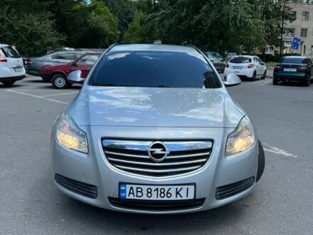 Серый Опель Инсигния, объемом двигателя 1.96 л и пробегом 254 тыс. км за 7600 $, фото 1 на Automoto.ua