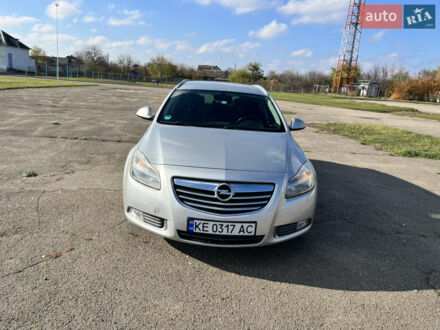 Серый Опель Инсигния, объемом двигателя 2 л и пробегом 287 тыс. км за 5600 $, фото 1 на Automoto.ua