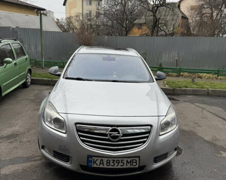 Серый Опель Инсигния, объемом двигателя 1.96 л и пробегом 303 тыс. км за 7400 $, фото 1 на Automoto.ua