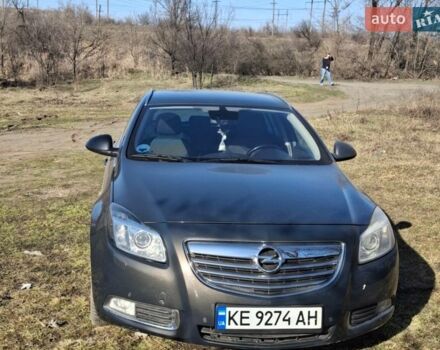 Серый Опель Инсигния, объемом двигателя 1.96 л и пробегом 185 тыс. км за 7000 $, фото 1 на Automoto.ua