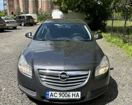 Серый Опель Инсигния, объемом двигателя 1.96 л и пробегом 236 тыс. км за 8200 $, фото 1 на Automoto.ua